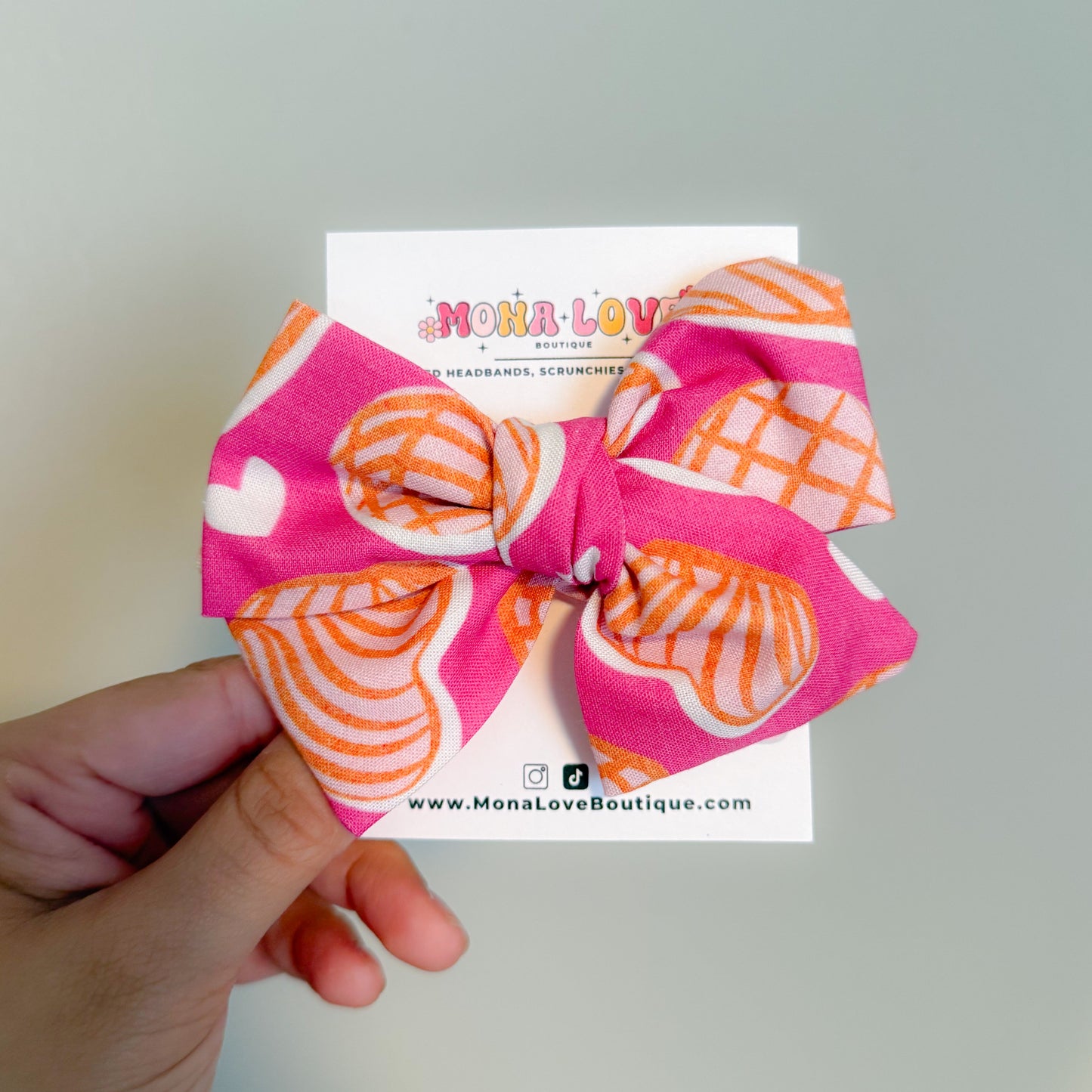 Pink Concha Hair Bow